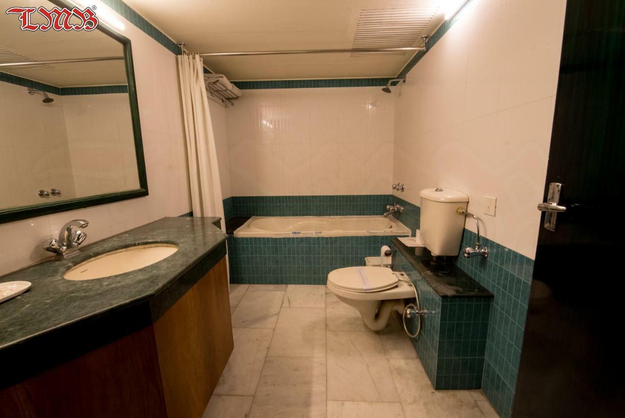 Lmb Hotel City Centre, Jaipur Buitenkant foto