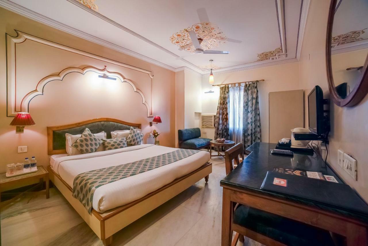 Lmb Hotel City Centre, Jaipur Buitenkant foto