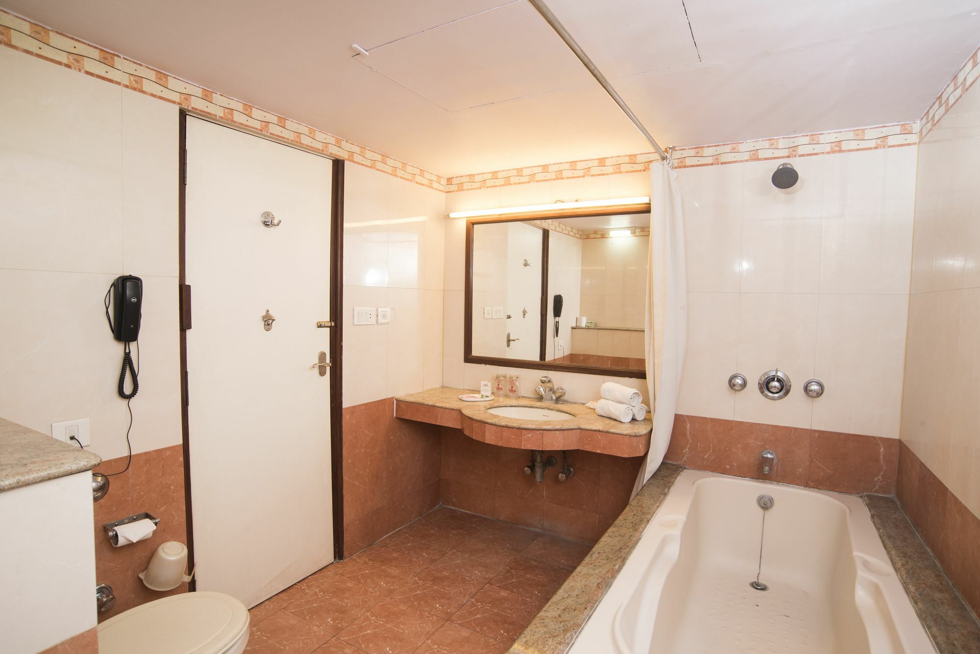 Lmb Hotel City Centre, Jaipur Buitenkant foto